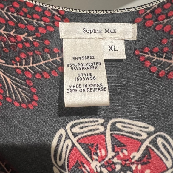 Red and Black Sophie Max Dress - Picture 3 of 6